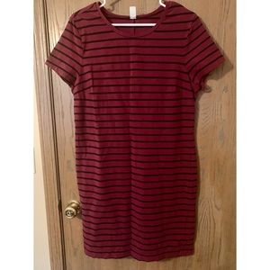 Old Navy maroon and black stripe t shirt dress